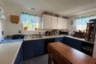 201 S Barber Ave, Polo, IL 61064 - Photo 7