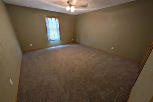 4125 Hearthstone Ln, Belvidere, IL 61008 - Photo 13