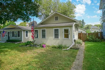 710 Glidden Avenue, Dekalb, IL 60115 - Photo 1
