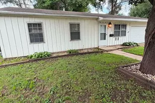 1007 Kingsley Dr, Machesney Park, IL 61115 - Photo 3