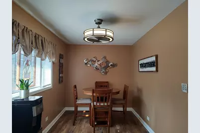 834 Shawnee Trail, Lake in the Hills, IL 60156 - Photo 27