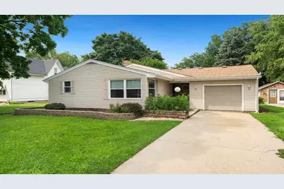 225 E 4th Street, Byron, IL 61010 - Photo 1
