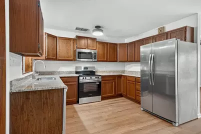 576 Timber Hills Drive, Freeport, IL 61032 - Photo 21