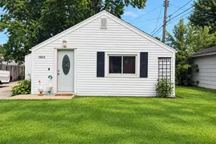 7013 Elkhorn St, Machesney Park, IL 61115 - Photo 1
