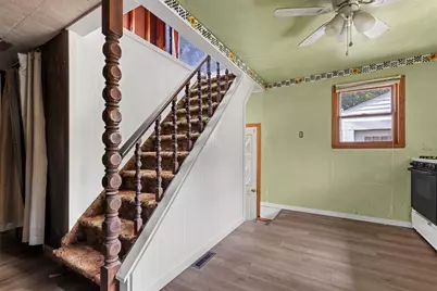 218 Euclid Avenue, Rockford, IL 61102 - Photo 5