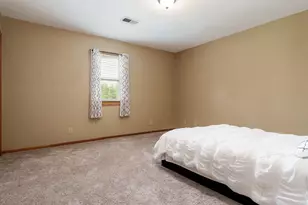 608 N 2nd St, Holcomb, IL 61043 - Photo 29