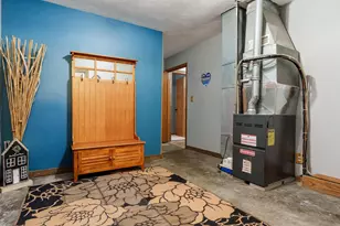 608 N 2nd St, Holcomb, IL 61043 - Photo 41