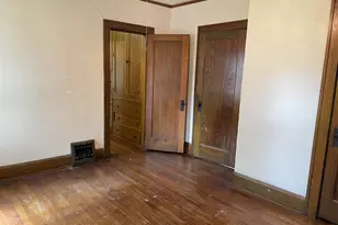225 Regan St, Rockford, IL 61107 - Photo 9