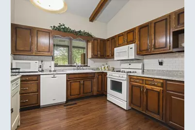 650 Coolidge Place, Rockford, IL 61107 - Photo 17