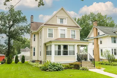 1227 W Stephenson St Boulevard, Freeport, IL 61032 - Photo 1