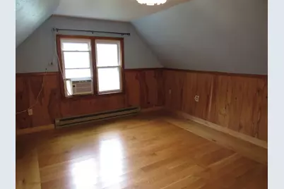 310 W 3rd Street, Pecatonica, IL 61063 - Photo 15