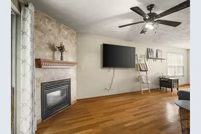 7944 Royal Oaks Road, Rockford, IL 61107 - Photo 9