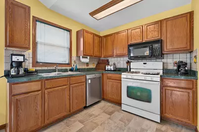 2400 Winfield Lane, Belvidere, IL 61008 - Photo 13