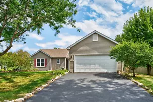 2400 Winfield Ln, Belvidere, IL 61008 - Photo 1