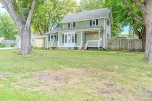 211 West St, Monroe Center, IL 61052 - Photo 21