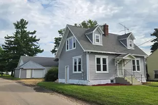 856 W American St, Freeport, IL 61032 - Photo 23