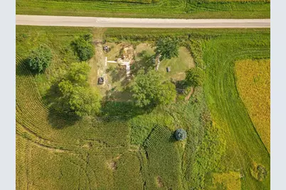 14731 Haggerty Road, Durand, IL 61024 - Photo 11