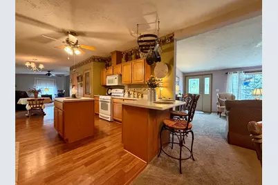 5683 Buttercup Lane, Machesney Park, IL 61115 - Photo 7