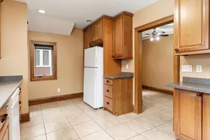 229 N Gardiner Ave, Rockford, IL 61107 - Photo 15