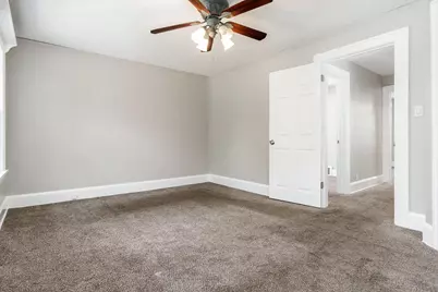 229 N Gardiner Avenue, Rockford, IL 61107 - Photo 17