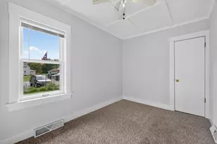 11275 US Route 20, Garden Prairie, IL 61038 - Photo 13