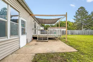 1007 E Hosmer St, Loves Park, IL 61111 - Photo 23
