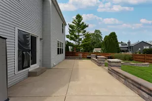 2516 W Winfield Ln, Belvidere, IL 61008 - Photo 43