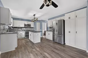 2516 W Winfield Ln, Belvidere, IL 61008 - Photo 11