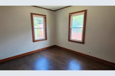 1210 22nd Avenue, Rockford, IL 61104 - Photo 9
