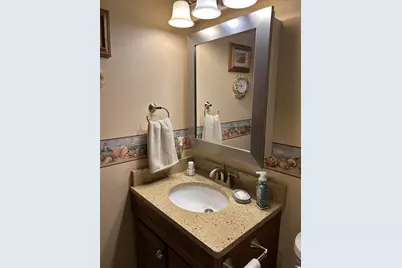 600 Kiwanis Court  #2, Freeport, IL 61032 - Photo 13