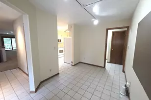 5811 Elaine Dr, Rockford, IL 61108 - Photo 11