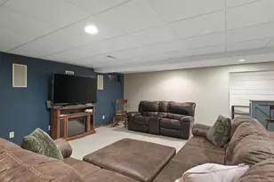 6783 N Summit Dr, Byron, IL 61010 - Photo 35