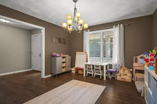 6783 N Summit Dr, Byron, IL 61010 - Photo 11