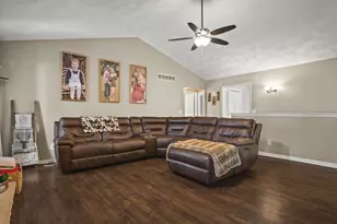 6783 N Summit Dr, Byron, IL 61010 - Photo 13