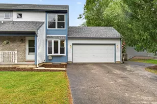 221 Julie Ln, Hampshire, IL 60140 - Photo 1