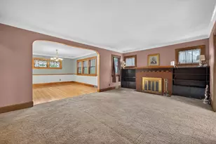 421 Welty Ave, Rockford, IL 61107 - Photo 7