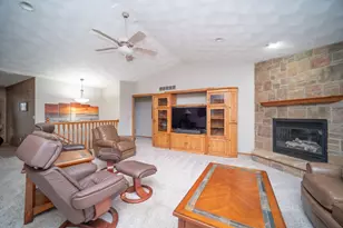 3421 Cobblestone, Belvidere, IL 61008 - Photo 3