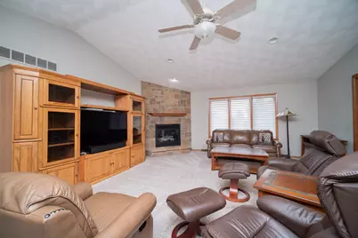 3421 Cobblestone, Belvidere, IL 61008 - Photo 19