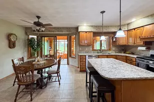3421 Cobblestone, Belvidere, IL 61008 - Photo 5