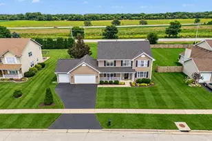219 Bear Dusk Way, Belvidere, IL 61008 - Photo 3