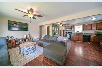 810 S Congress, Polo, IL 61064 - Photo 3