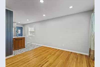 2205 Clover Avenue, Rockford, IL 61102 - Photo 7