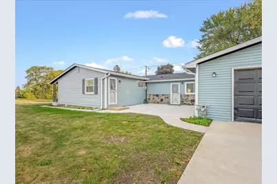 2205 Clover Avenue, Rockford, IL 61102 - Photo 5