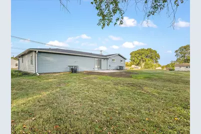 2205 Clover Avenue, Rockford, IL 61102 - Photo 37