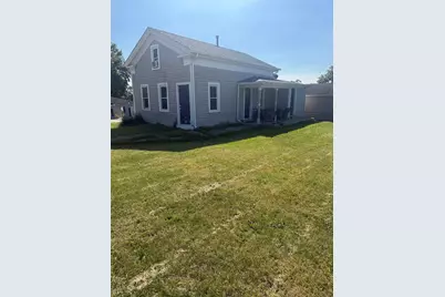 240 E Blackhawk Drive, Byron, IL 61010 - Photo 3
