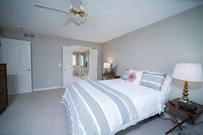 5421 Regents Park Road, Rockford, IL 61107 - Photo 15