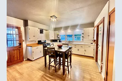 715 River Lane, Loves Park, IL 61111 - Photo 9