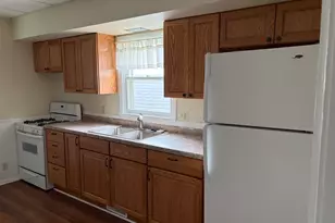 843 W Lincoln, Freeport, IL 61032 - Photo 7