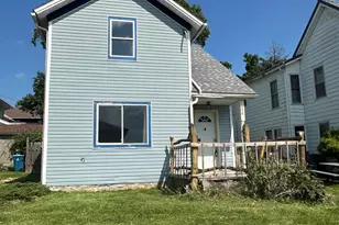 34 3rd St, Savanna, IL 61074 - Photo 1