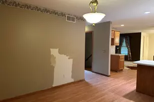 102 Hidden Valley Ct, Savanna, IL 61074 - Photo 5